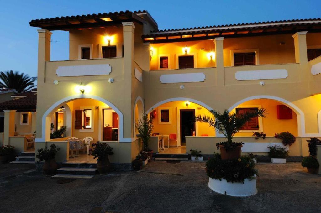 Feeloxenia Corfu Apartments أخارافي المظهر الخارجي الصورة