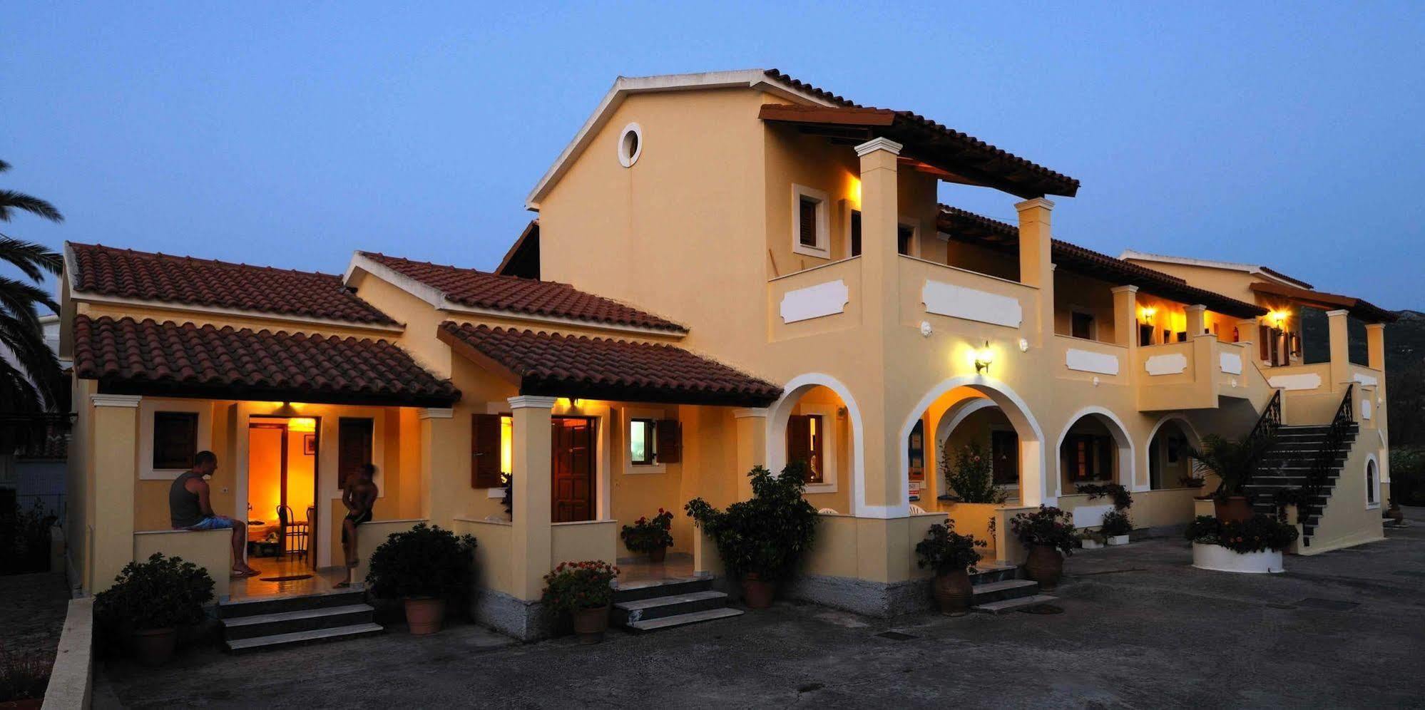 Feeloxenia Corfu Apartments أخارافي المظهر الخارجي الصورة