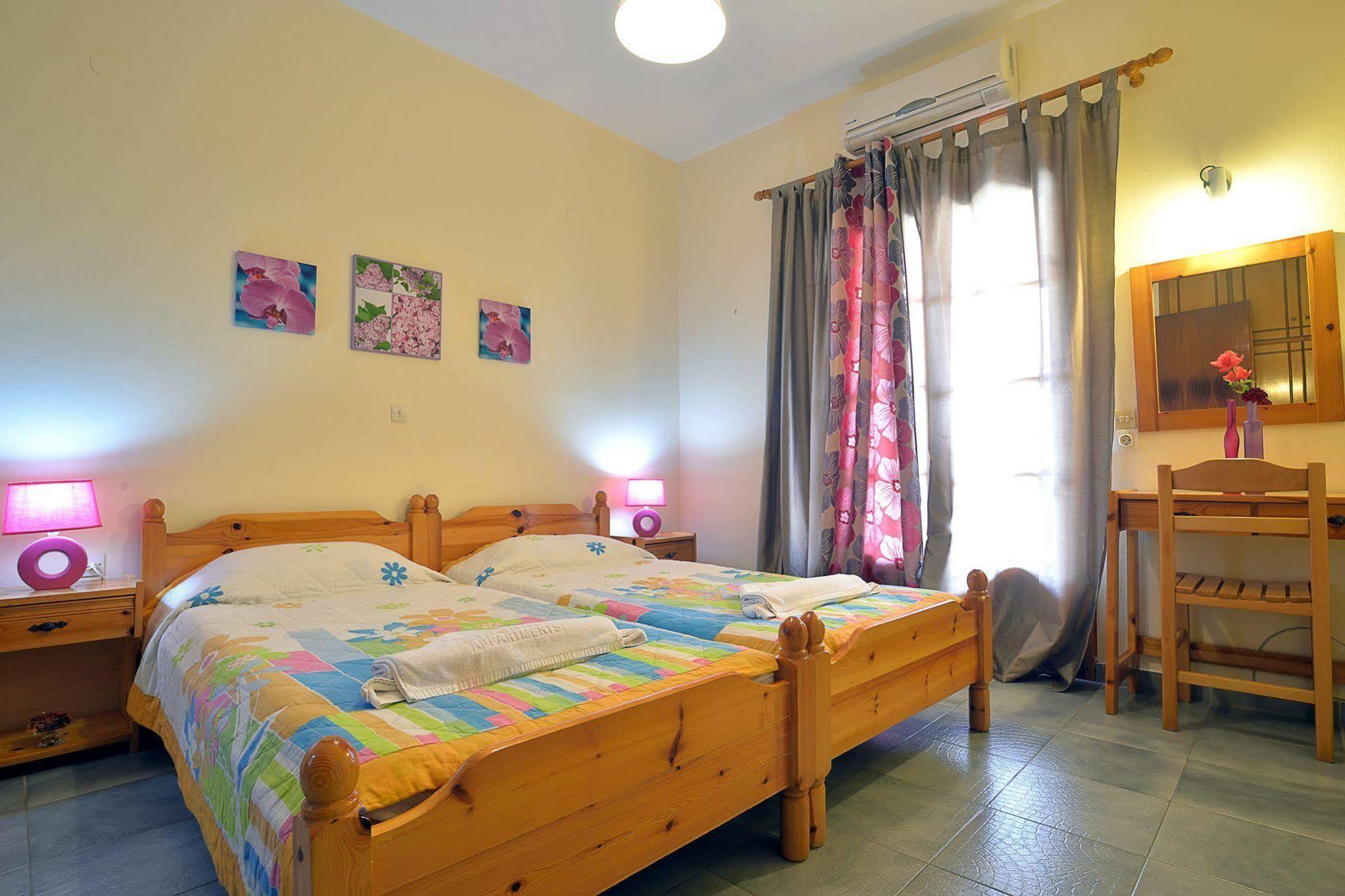 Feeloxenia Corfu Apartments أخارافي المظهر الخارجي الصورة